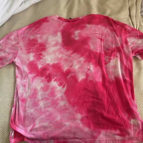 tie dye heart oversized shirt size Large like new condition - Picture 2 of 2